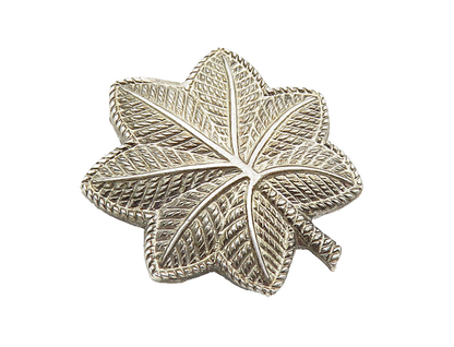 925 Sterling Silver  Vintage Shiny Maple Leaf Autumn Motif Brooch Pin  BP3457