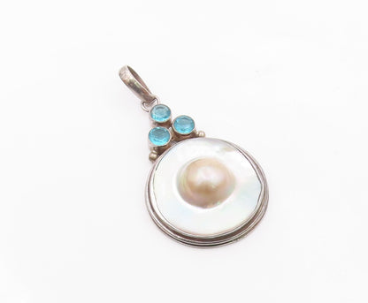 925 Sterling Silver  Vintage Mother Of Pearl & Blue Topaz Pendant  PT17019