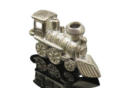 925 Sterling Silver  Vintage Petite Shiny Steam Train Motif Pendant  PT8909