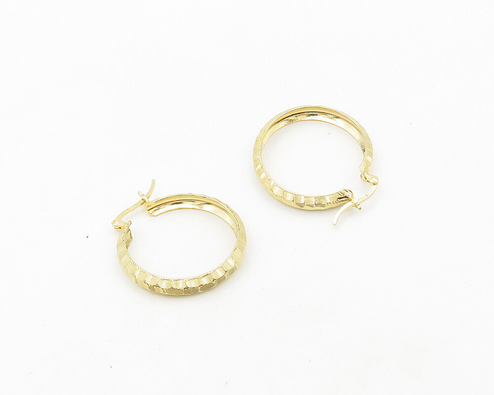 925 Sterling Silver  Shiny Hammered Gold Plated Round Hoop Earrings  EG9490