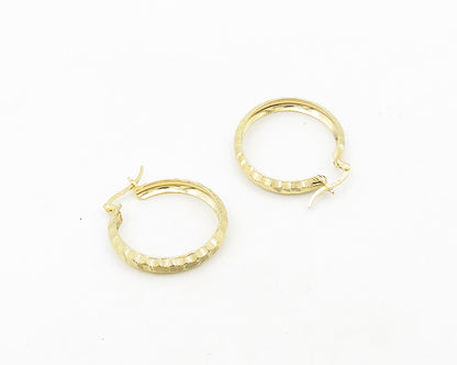 925 Sterling Silver  Shiny Hammered Gold Plated Round Hoop Earrings  EG9490