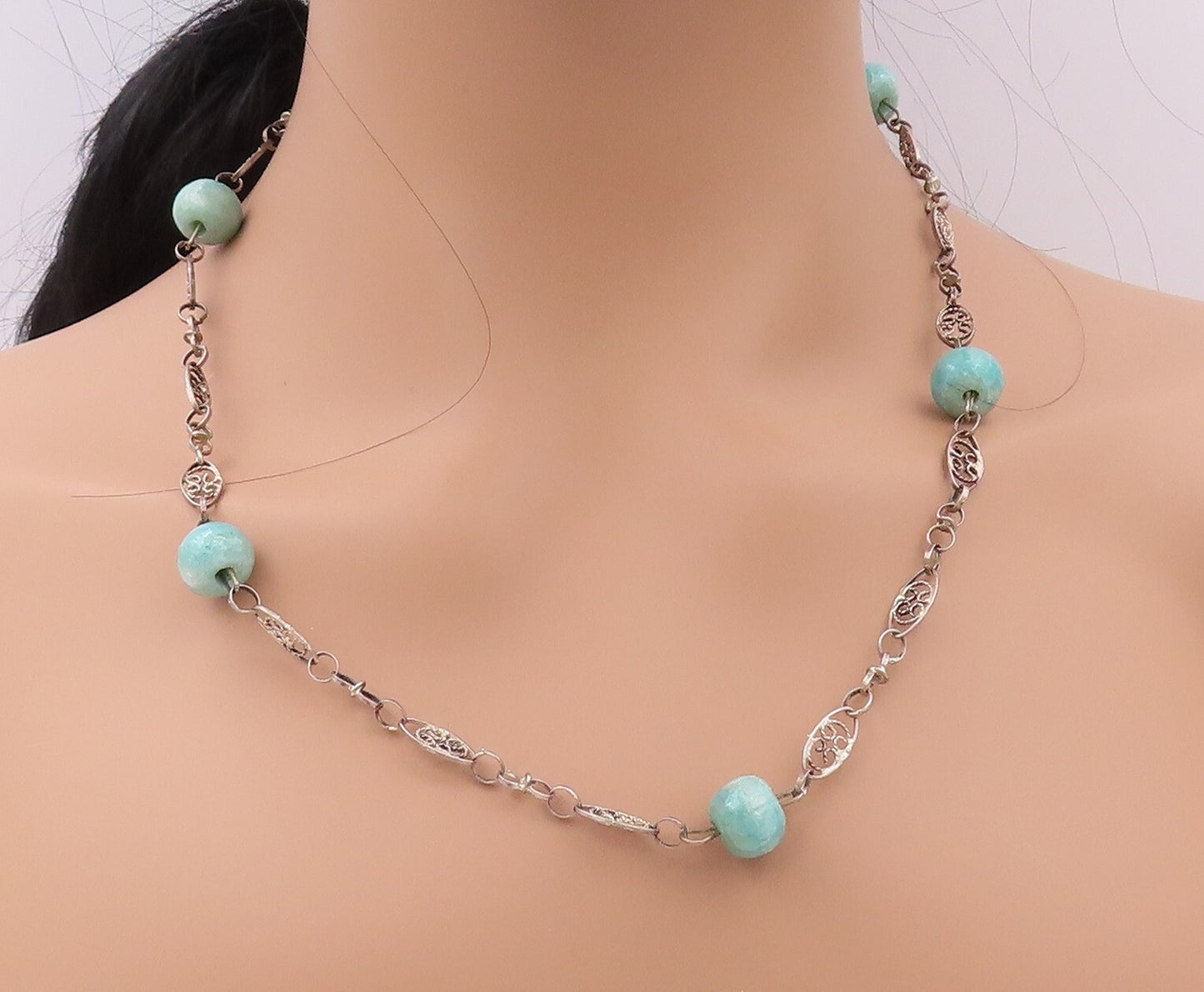 925 Sterling Silver Vintage Necklace Swirly Cutout Gemstone Beads  NE4376