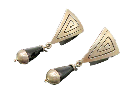 925 Sterling Silver  Vintage Black Onyx Cone Shape Dangle Earrings  EG11057