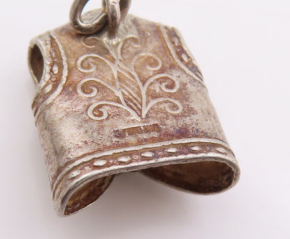 925 Sterling Silver Vintage Pendant Etched Western Cow Boy Vest Charm  PT24935