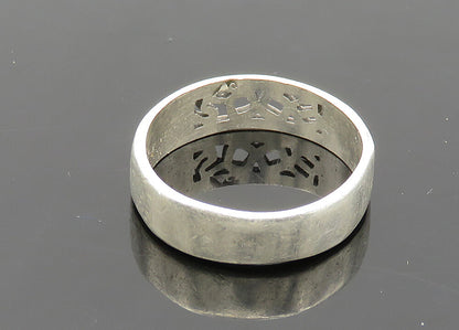 925 Sterling Silver  Shiny Year 2008 Open Smooth Band Ring Sz 8.5  RG20612