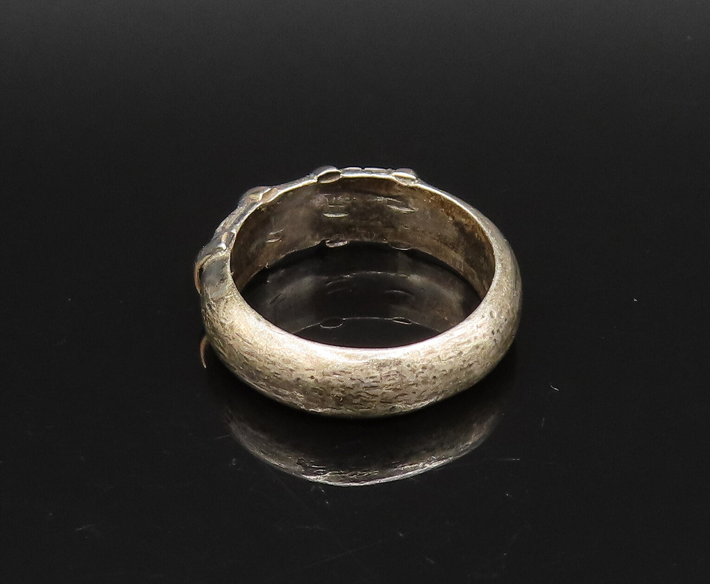 925 Sterling Silver  Vintage Etched Flower Pattern Scalloped Ring Sz 7 RG25680
