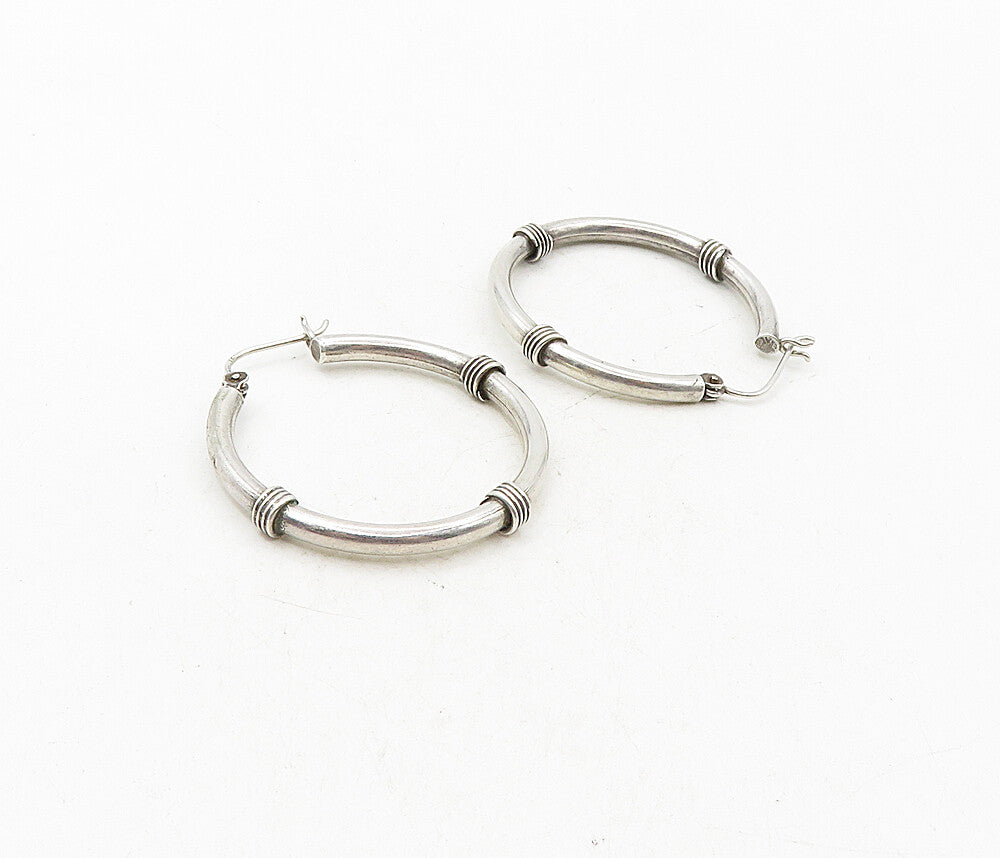 925 Sterling Silver  Vintage Smooth Wire Wrap Pattern Hoop Earrings  EG4902