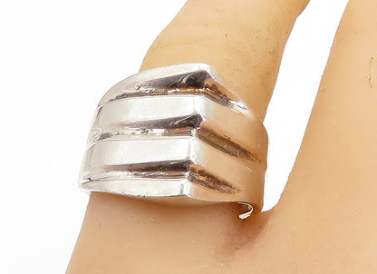 MEXICO 925 Sterling Silver  Vintage Shiny Pointed Dome Band Ring Sz 9  RG6388
