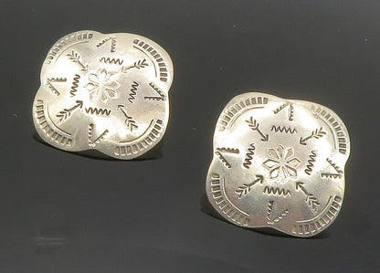 NAVAJO 925 Sterling Silver  Vintage Etched Arrow Pattern Drop Earrings  EG6640