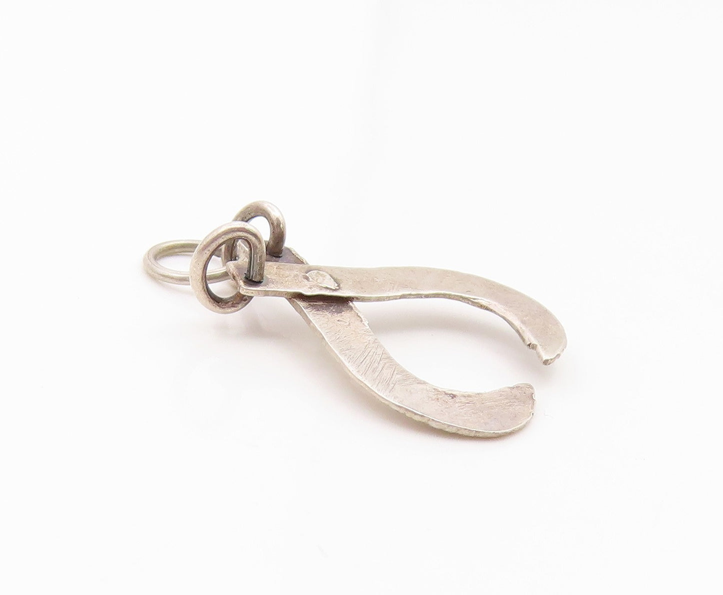 925 Sterling Silver Vintage Smooth Pointed Ends Pendant  PT15976