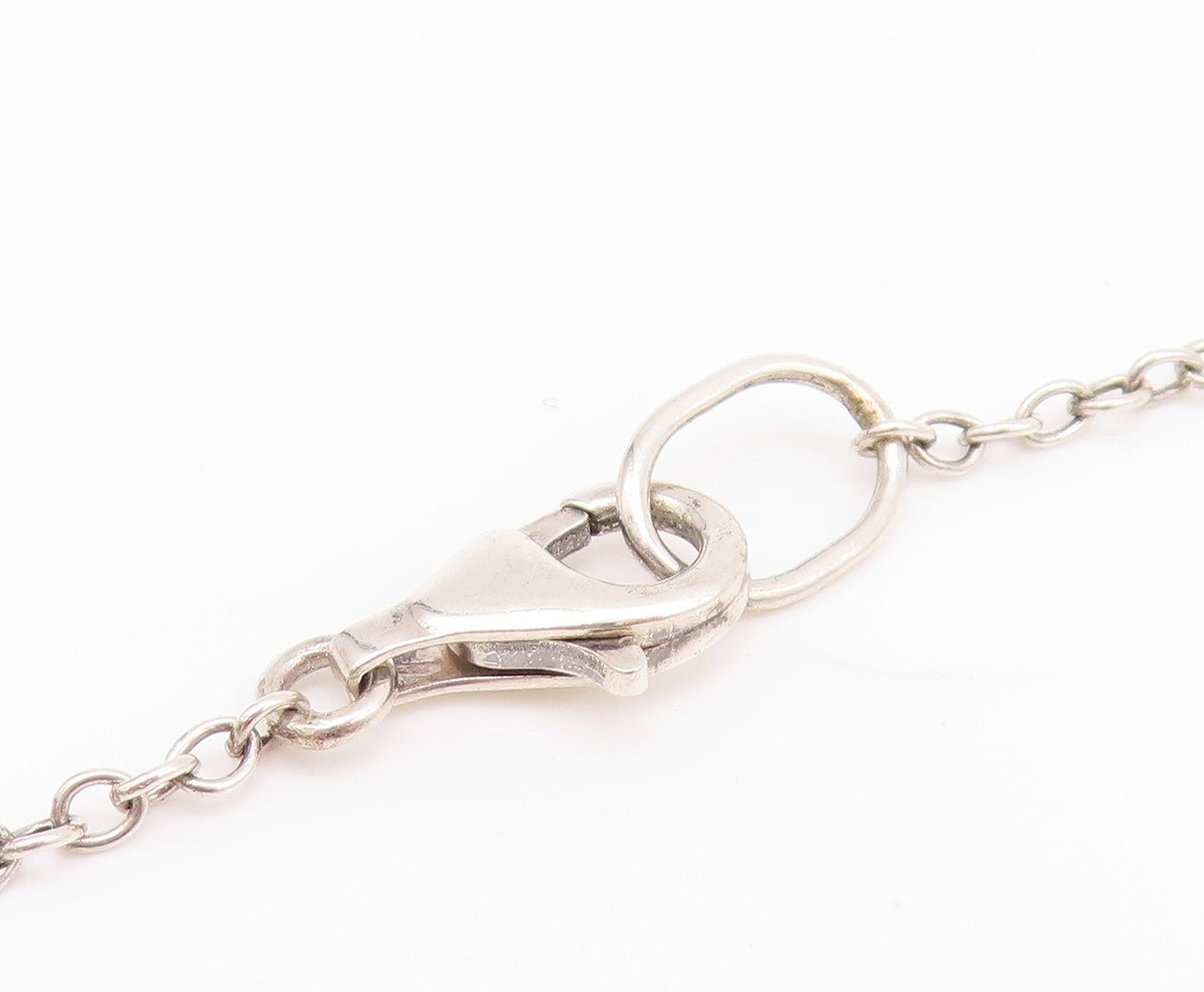 925 Sterling Silver Vintage Necklace Chained Linked Cutout Bows NE4578