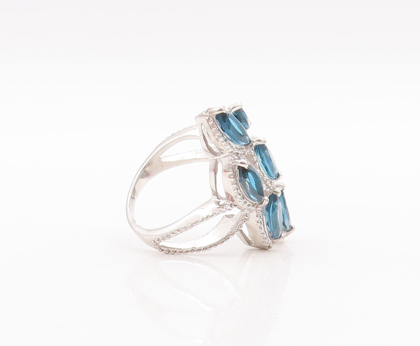 925 Sterling Silver Vintage Ring Marquise Cut Blue London Topaz  Sz 7.5 RG29620