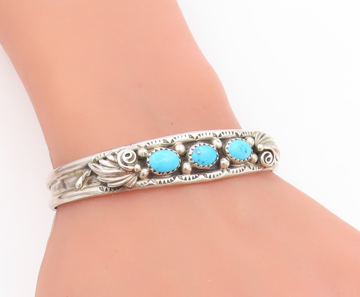 925 Sterling Silver Vintage Bracelet NAVAJO ZUNI Three Stone Turquoise  BT11779