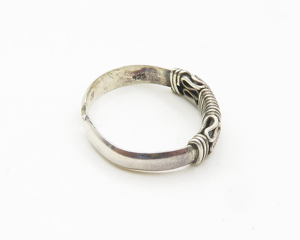 925 Sterling Silver  Vintage Wire Wrapped Swirl Detail Band Ring Sz 6  RG17916