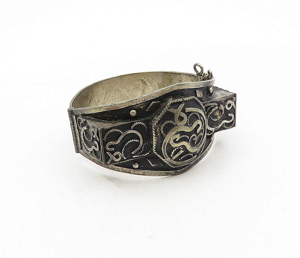 925 Sterling Silver  Vintage Antique Oxidized Swirl Bangle Bracelet  BT4043