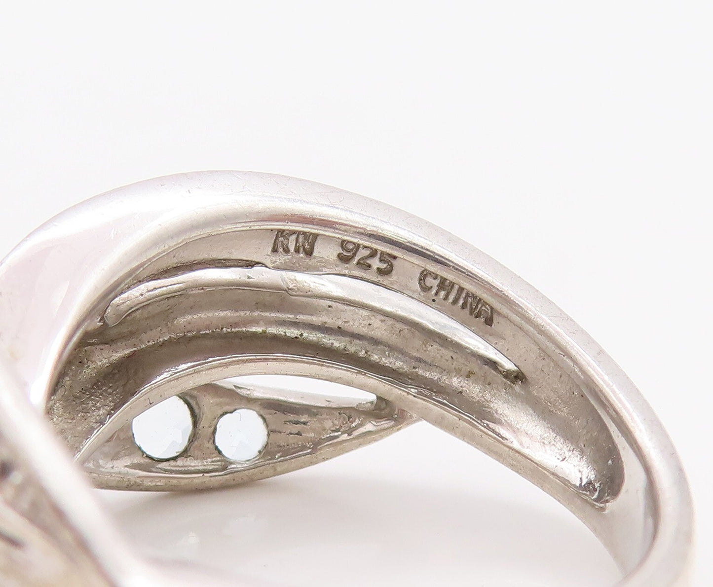 925 Sterling Silver Vintage Ring Designer Cross Topaz Inlay Wave  Sz 7  RG28916