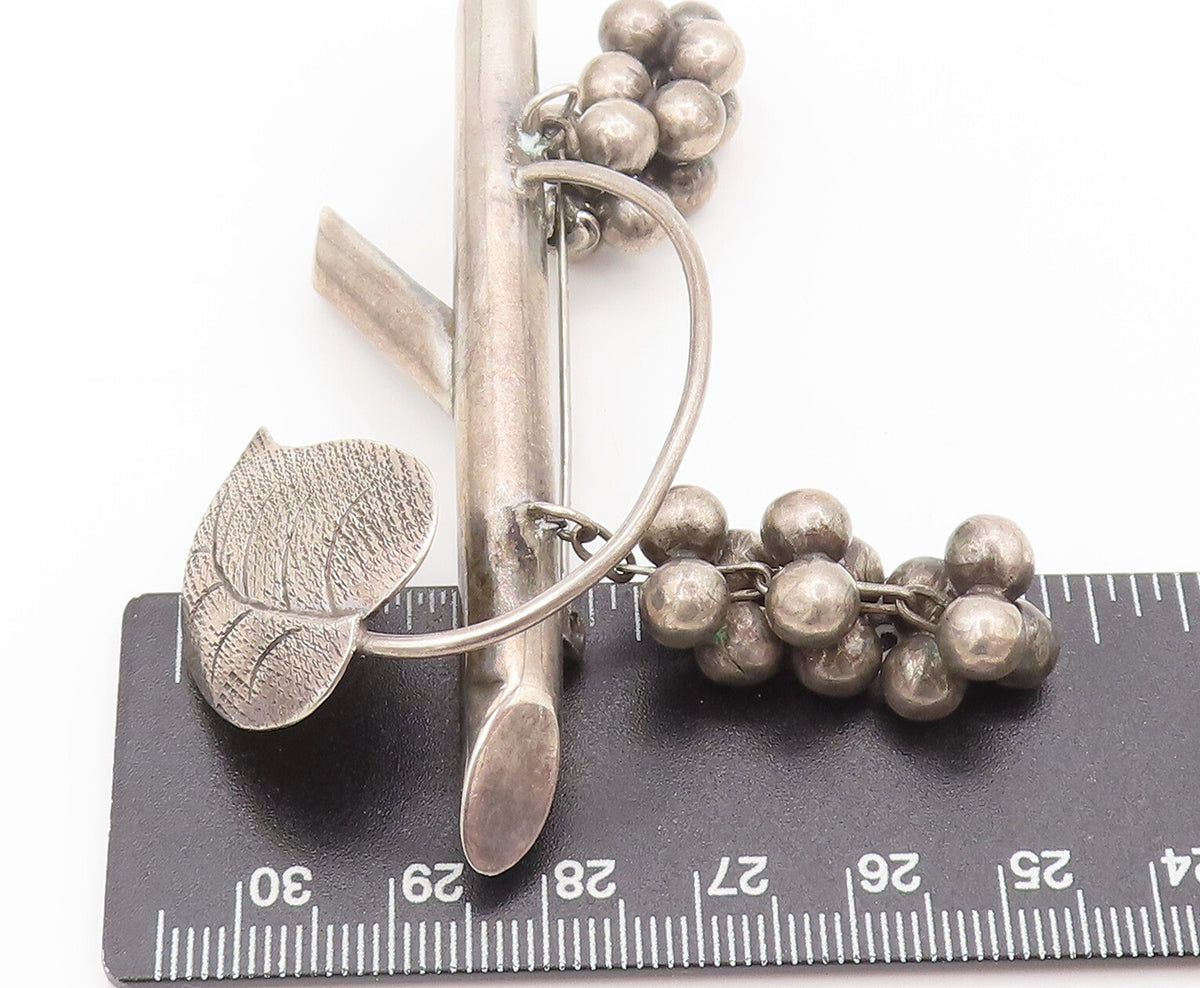 TAXCO 925 Sterling Silver  Vintage Dangling Grapes Creeper Brooch Pin BP10411