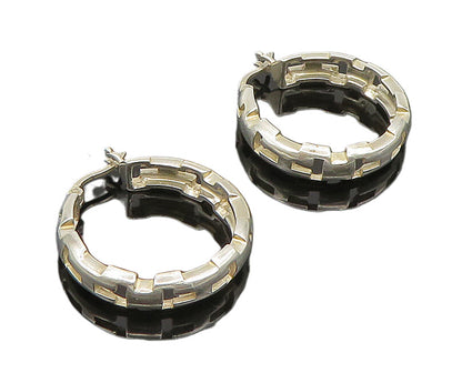 925 Sterling Silver  Vintage T Pattern Cut Out Hoop Earrings  EG11577