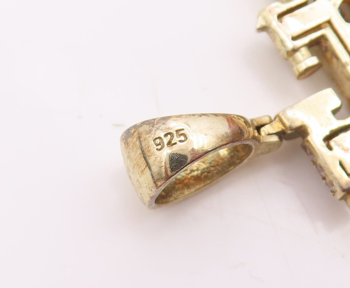 925 Sterling Silver  Vintage Shiny Cubic Zirconia Machine Gun Pendant  PT18421