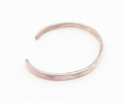 925 Sterling Silver  Vintage Petite Believe Stamped Cuff Bracelet  BT9123