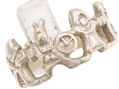 925 Sterling Silver Vintage Ring Cartoon Character Holding Hands  Sz 7  RG28207