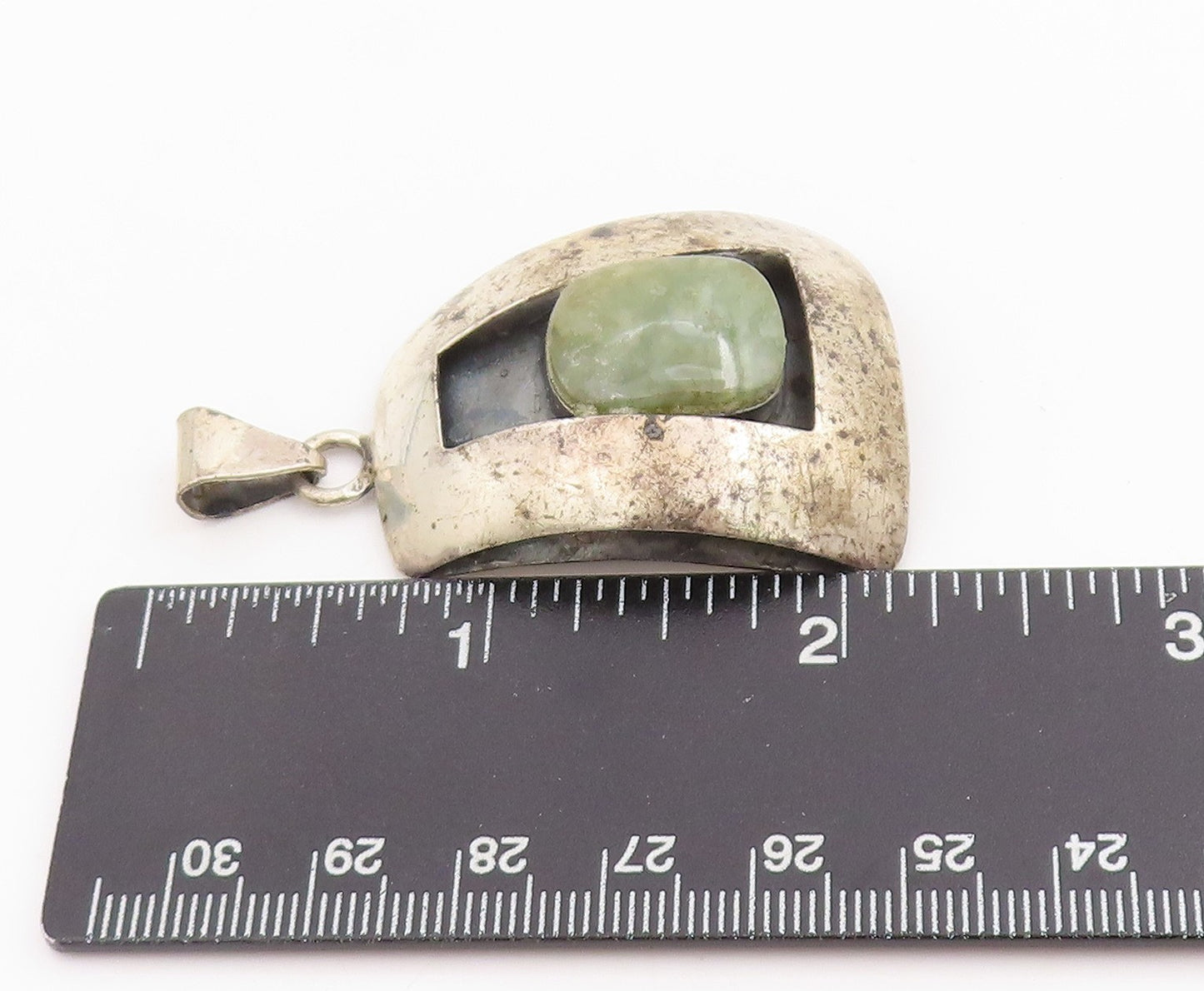 925 Sterling Silver Vintage Pendant POLAND Green Cabochon Gemstone   PT25155