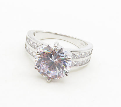 925 Sterling Silver  Sparkling Prong Set Cubic Zirconia Band Ring Sz 7 RG15728