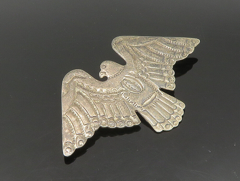 925 Sterling Silver  Vintage Flying Etched Bald Eagle Brooch Pin  BP9428