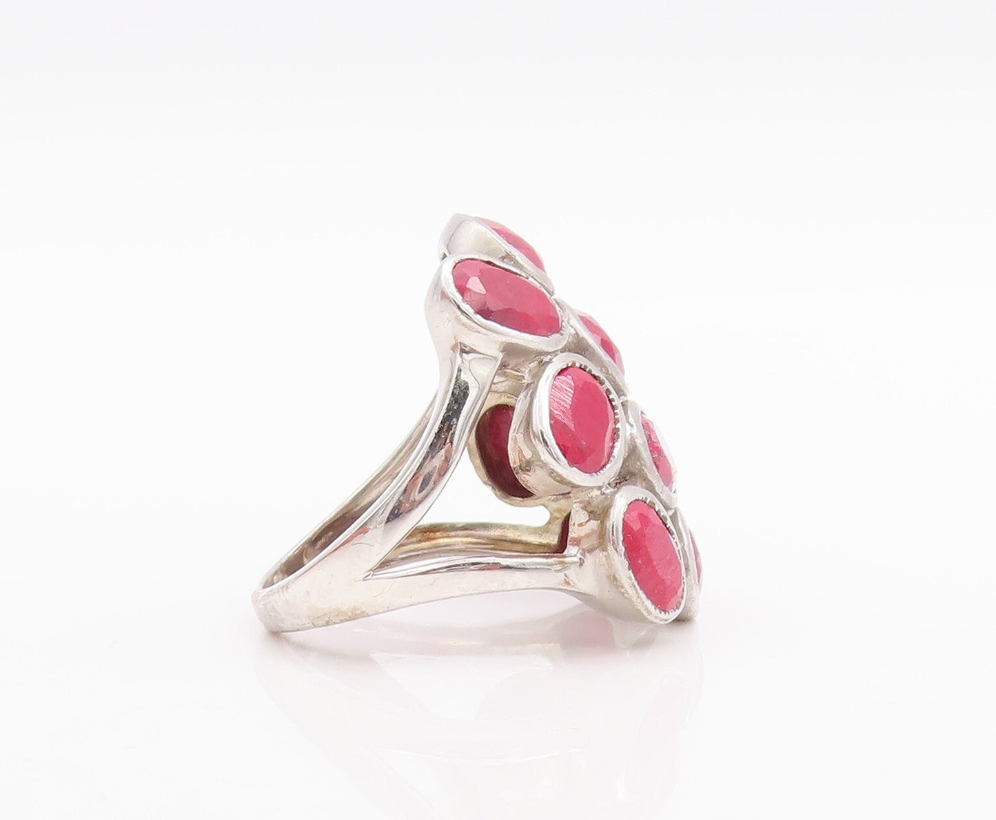 925 Sterling Silver Vintage Ring Oval Cut Red Gemstone Cluster  Sz 8   RG29529