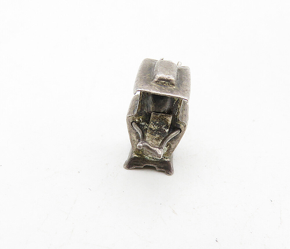 925 Sterling Silver  Vintage Petite Dark Tone Etched Detail Pendant  PT6801