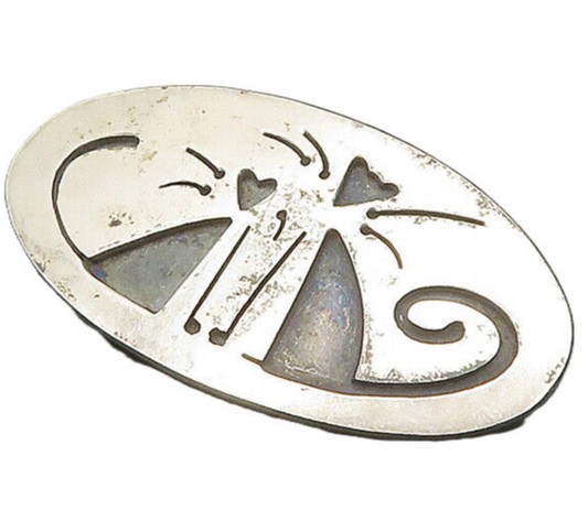 FAR FETCHED 925 Sterling Silver  Vintage Oxidized Cat Love Brooch Pin  BP8646