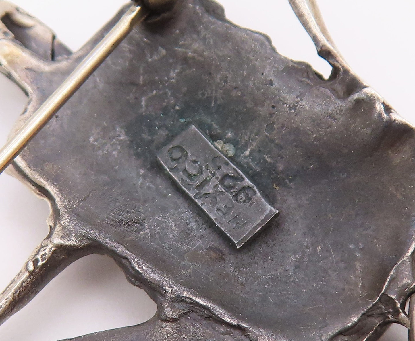 MEXICO 925 Silver  Vintage Dangling Charms Watering Can Brooch Pin  BP3113