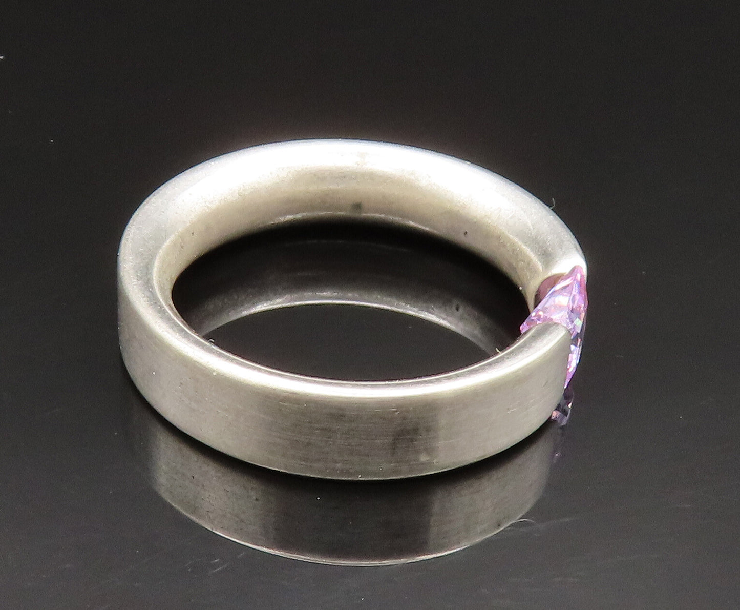 925 Silver  Vintage Princess Cut Purple Cubic Zirconia Band Ring Sz 7  RG24930
