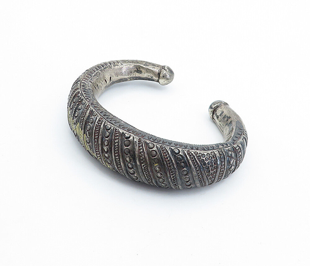 925 Sterling Silver  Vintage Antique Oxidized Pattern Cuff Bracelet  BT2501