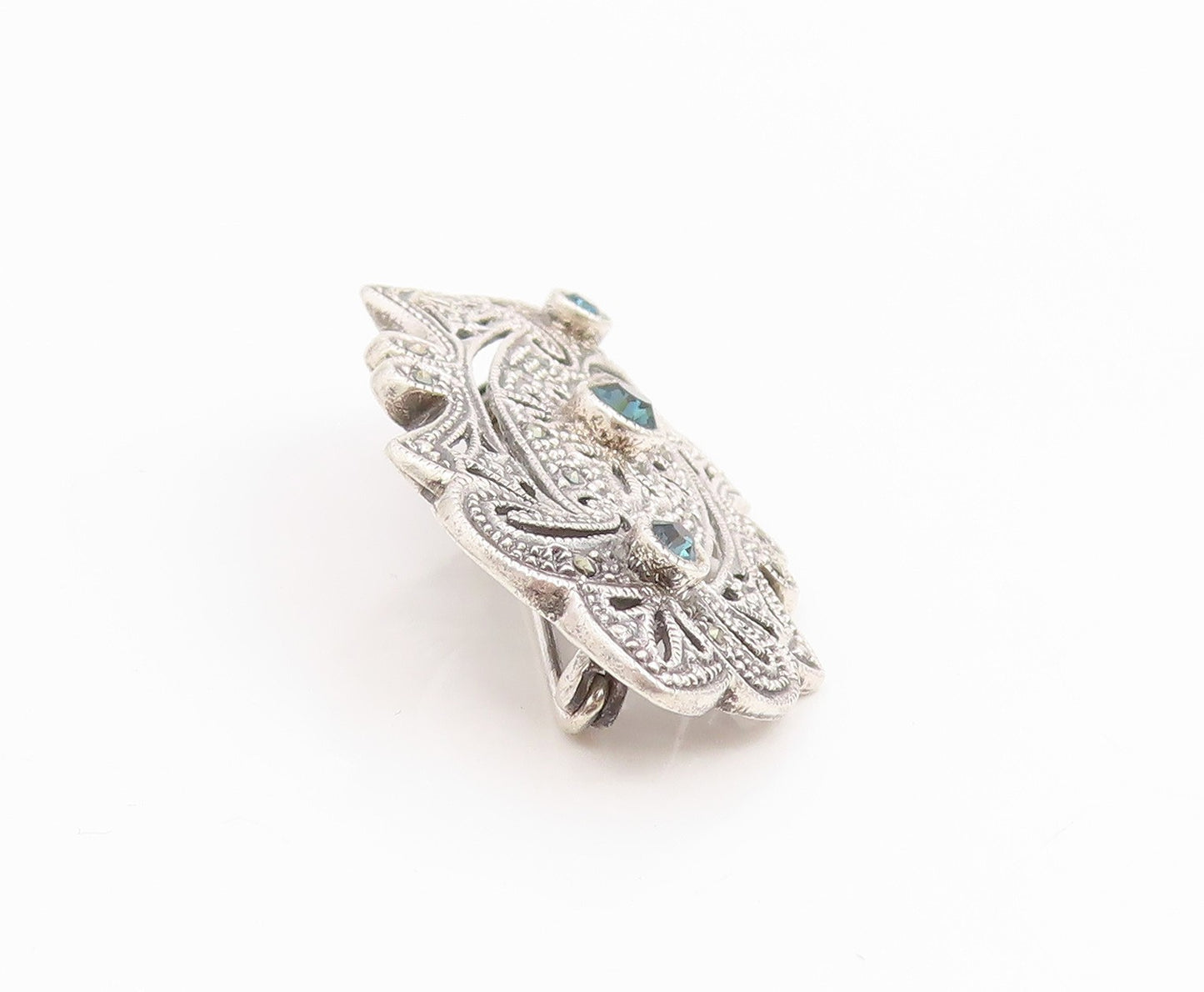 925 Sterling Silver Vintage Brooch Blue Topaz Intricate Openwork Pin  BP12416