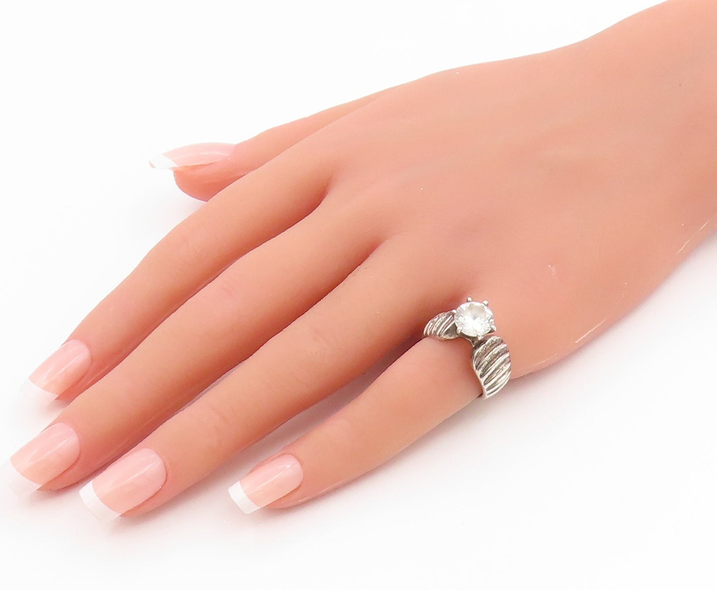 925 Sterling Silver Vintage Ring Classic White Topaz Ribbed Band  Sz 6  RG35725