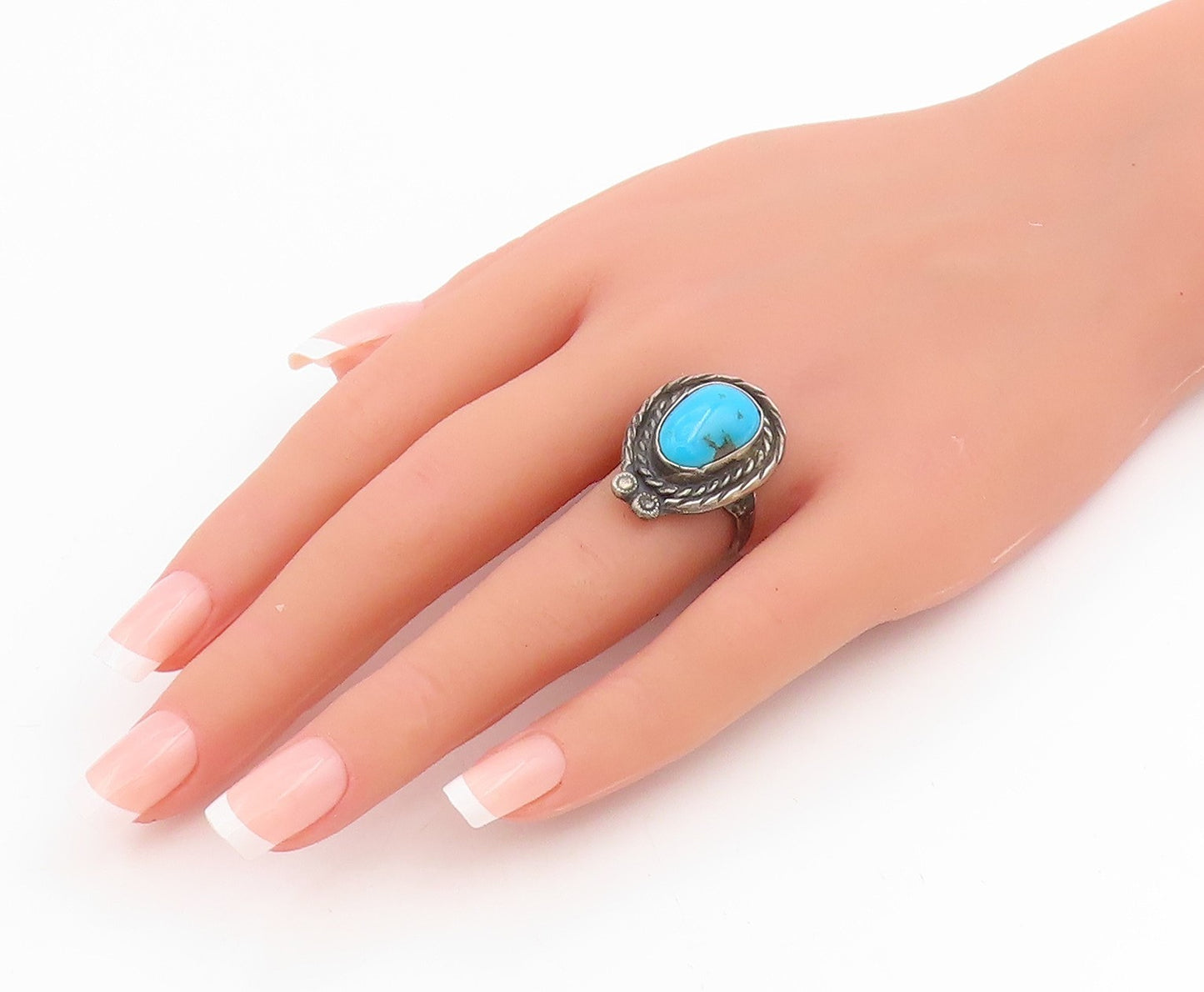 925 Sterling Silver Vintage Ring NAVAJO Cabochon Turquoise Band  Sz 7.5  RG34808