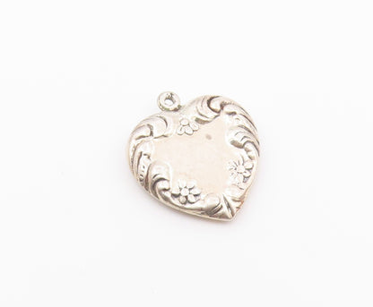 925 Sterling Silver  Vintage Shiny Floral Swirl Love Heart Pendant  PT15732
