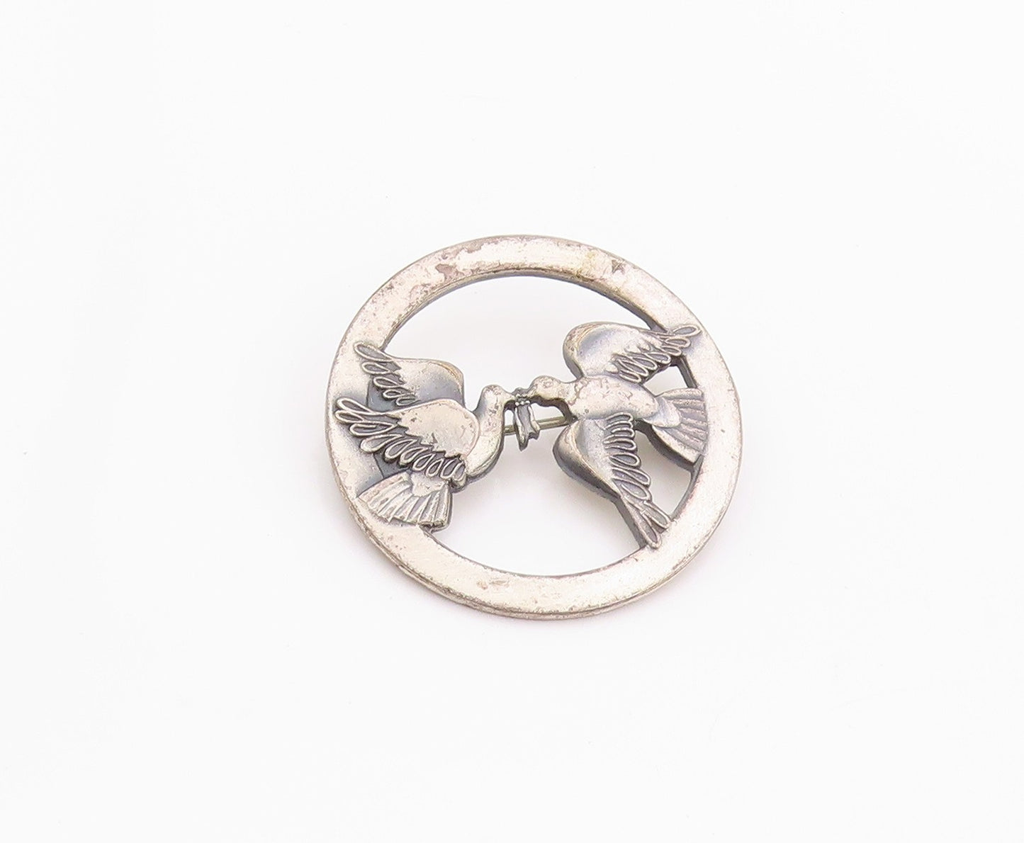 925 Sterling Silver Vintage Brooch Dark Tone Love Birds Sharing Food  BP11586