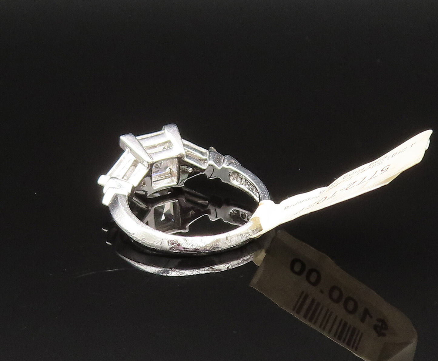 925 Sterling Silver  Vintage Princess Cut Cubic Zirconia Ring Sz 6.5  RG25486