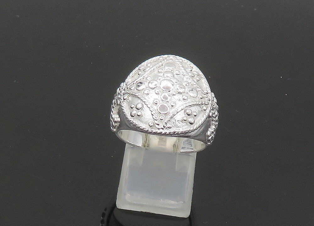 925 Sterling Silver  Vintage Shiny Twist Patterned Band Ring Sz 8  RG21562