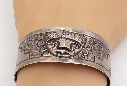 925 Sterling Silver  Vintage Dark Tone Traditional Face Cuff Bracelet  BT1552