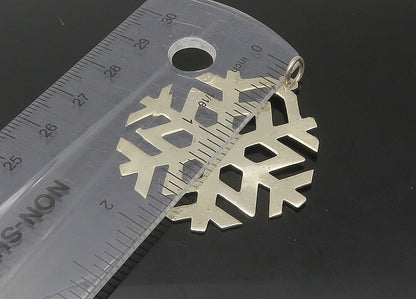 925 Sterling Silver  Vintage Shiny Winter Snowflake Motif Pendant  PT18185