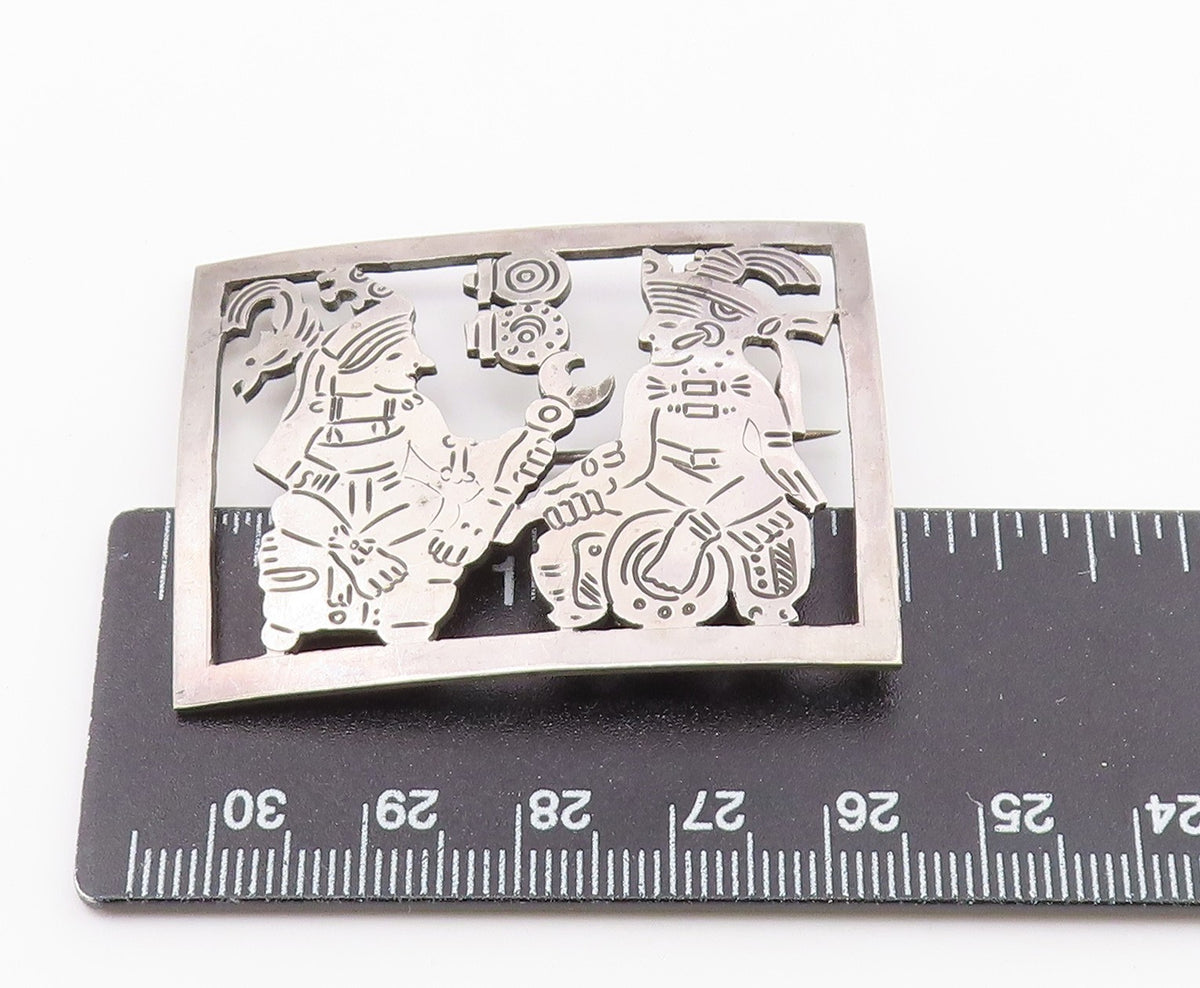 925 Sterling Silver  Vintage Etched Traditional Figures Brooch Pin  BP4053