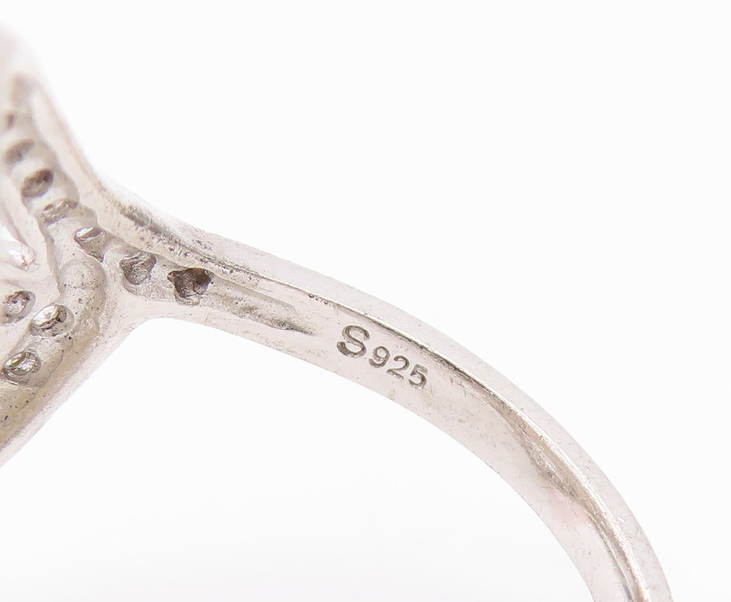 925 Sterling Silver Vintage Ring Maze Key Cutout Topaz Band  Sz 8  RG31889