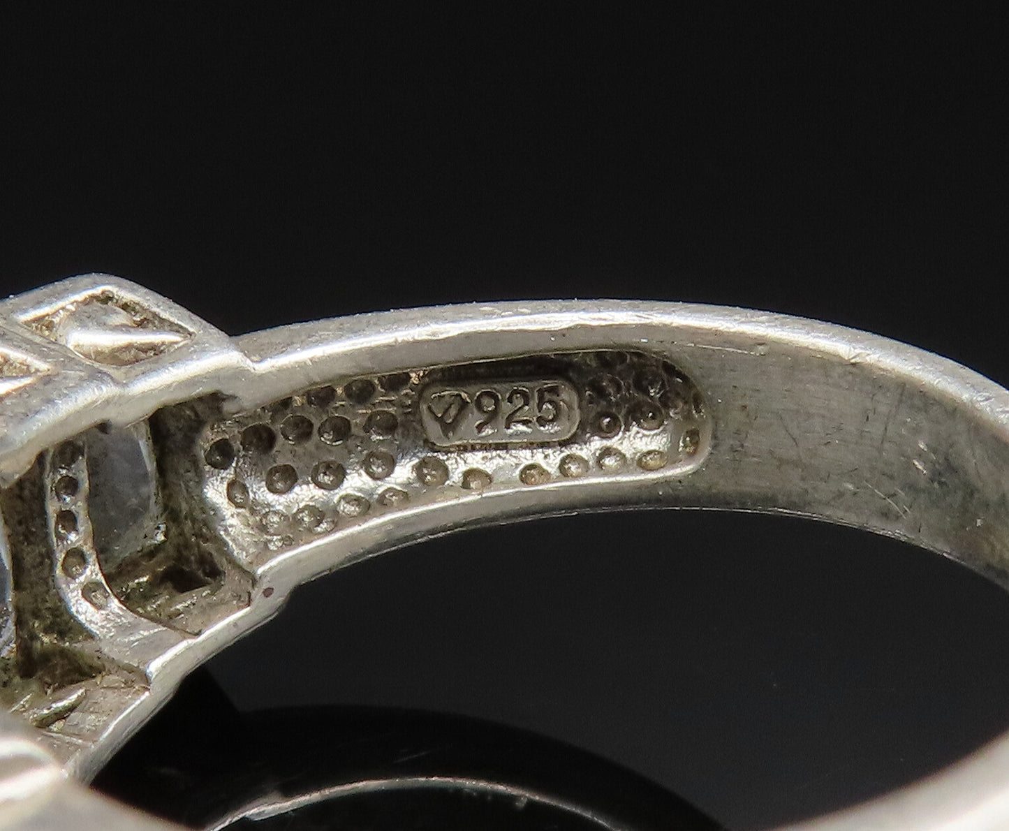 925 Silver  Vintage Graduated Five Stone Cubic Zirconia Ring Sz 9  RG24594