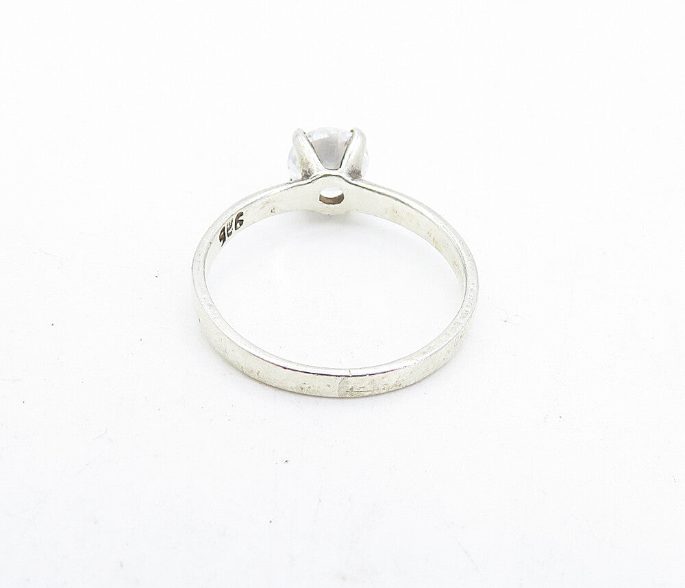 925 Silver  Vintage Cubic Zirconia Minimalist Solitaire Ring Sz 6.5  RG5049