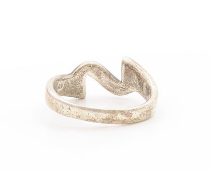 925 Sterling Silver Vintage Ring Etched Serpentine Wave Band  Sz 7.5  RG33756