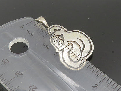 925 Sterling Silver  Vintage Etched Parents Holding Baby Love Pendant  PT19931
