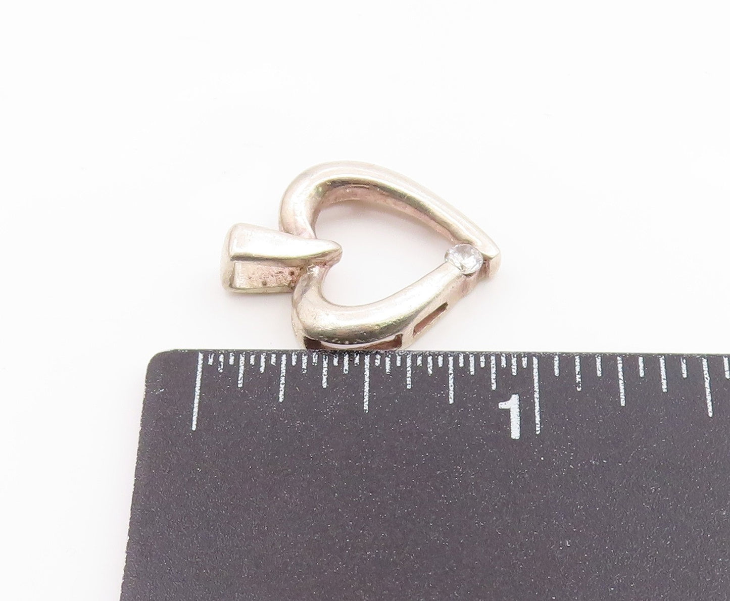 925 Sterling Silver  Vintage Shiny Topaz Open Love Heart Pendant  PT17919